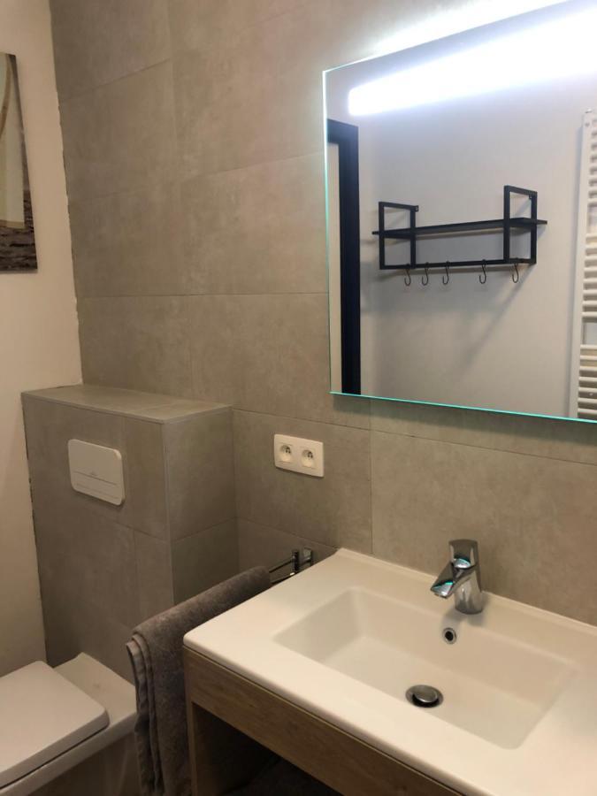Oostende Luxury Seaview Studio - Large Terrace- Swimming Pool - Parking 외부 사진