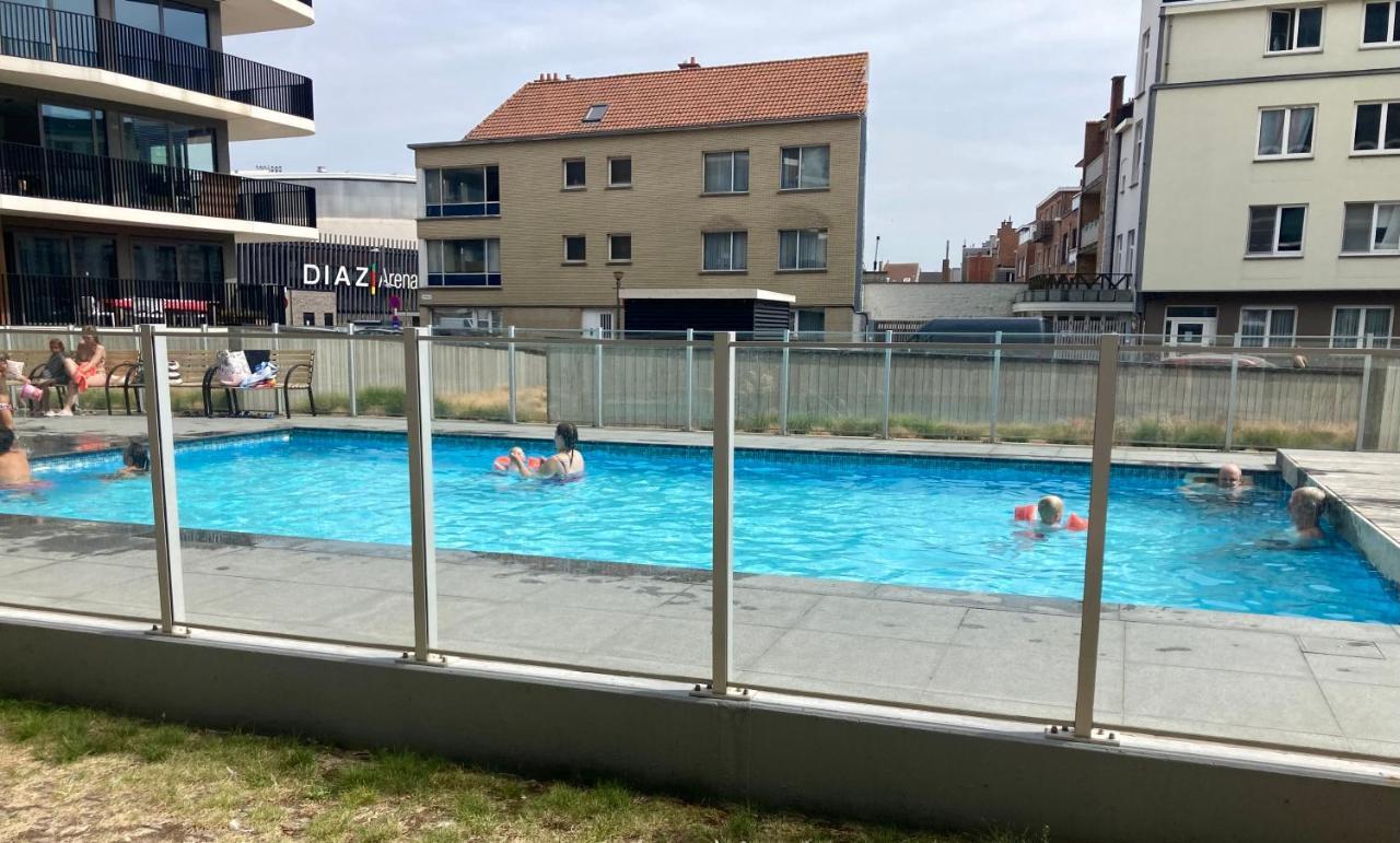 Oostende Luxury Seaview Studio - Large Terrace- Swimming Pool - Parking 외부 사진