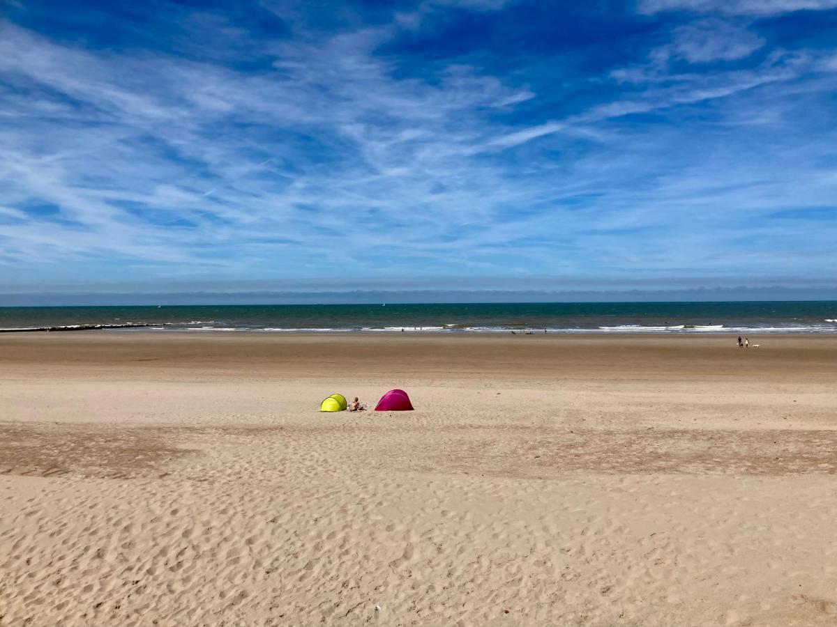 Oostende Luxury Seaview Studio - Large Terrace- Swimming Pool - Parking 외부 사진