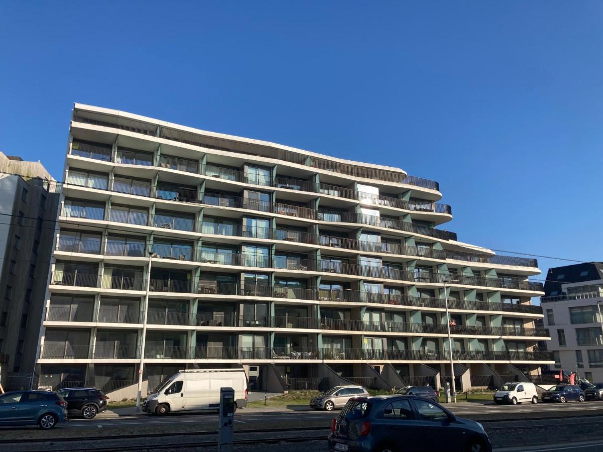 Oostende Luxury Seaview Studio - Large Terrace- Swimming Pool - Parking 외부 사진