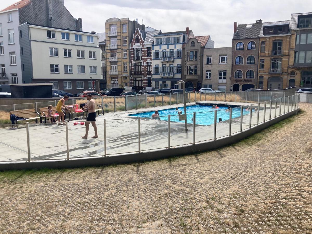 Oostende Luxury Seaview Studio - Large Terrace- Swimming Pool - Parking 외부 사진